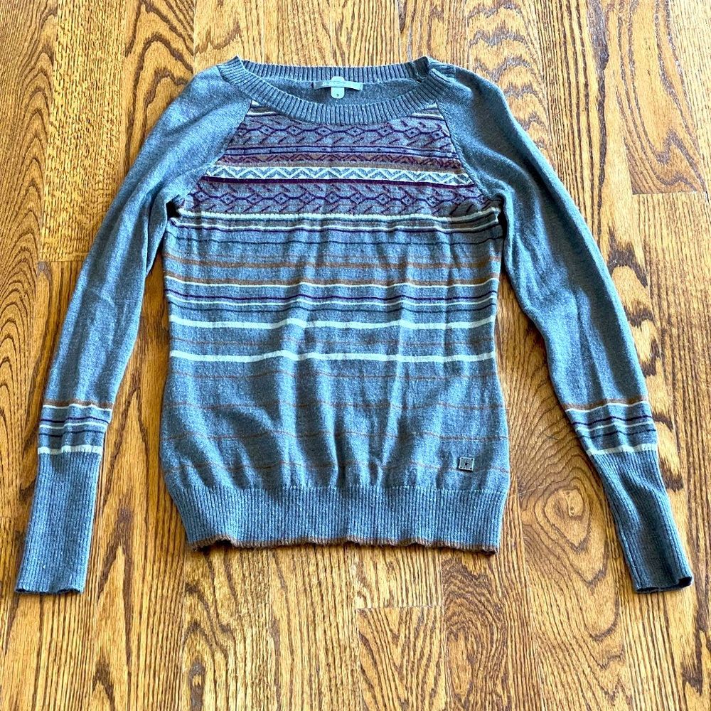 Smartwool sweater size S
